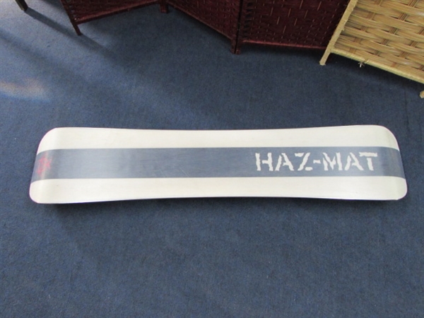 HAZ-MAT 150 SNOWBOARD