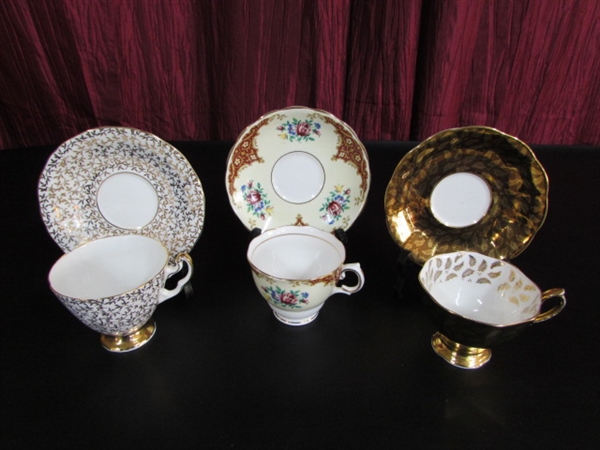 BONE CHINA TEA CUPS