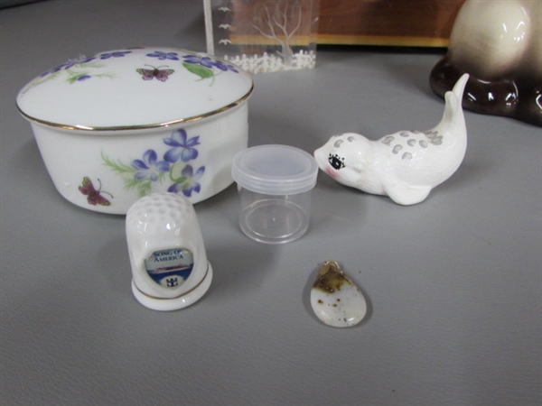 LOTS OF PRETTY COLLECTABLES