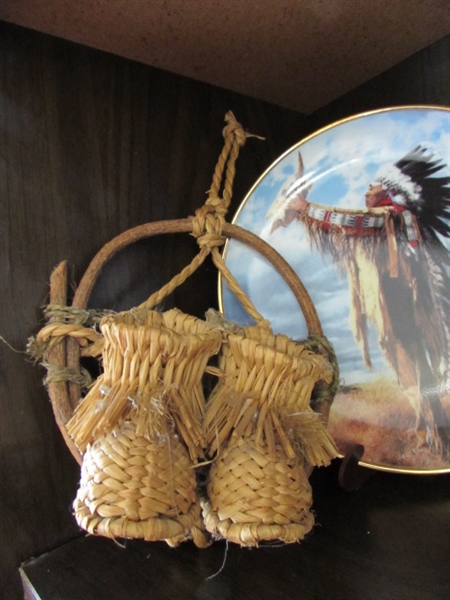 NATIVE AMERICAN COLLECTOR PLATES