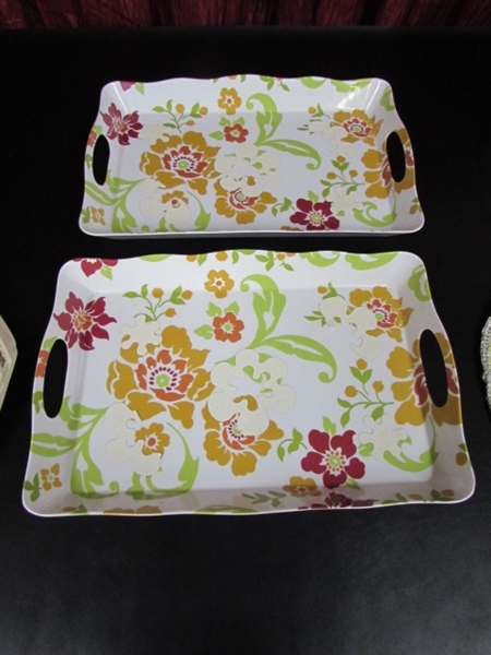 SERVING TRAYS, CHARGERS & MORE