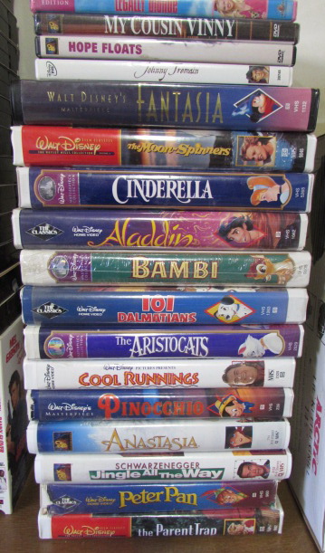 Lot Detail - Disney & Family Vhs & Dvds