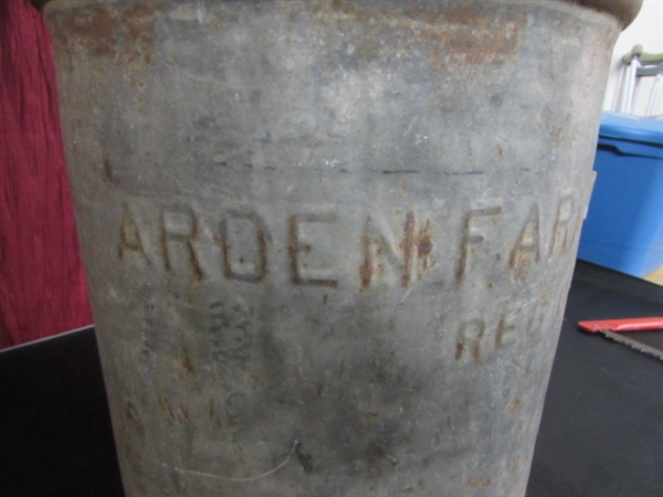 VINTAGE 10 GALLON MILK CAN