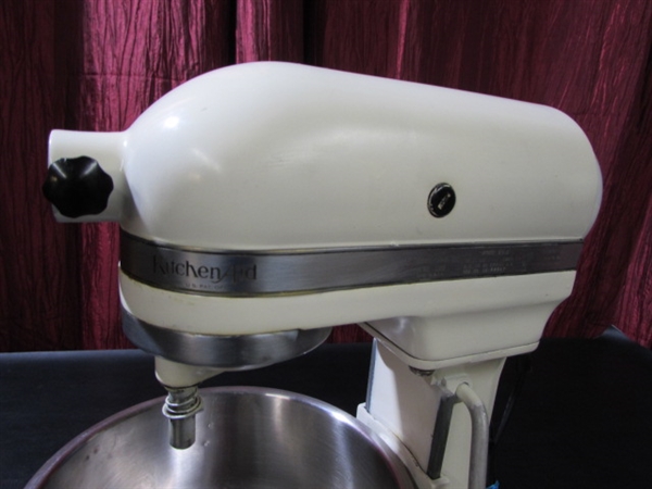 VINTAGE KITCHEN AID MIXER