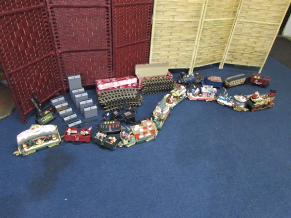 LARGE CHRISTMAS TRAIN SET - COMPLETE AND READY TO ASSEMBLE IN YOUR SPACE!