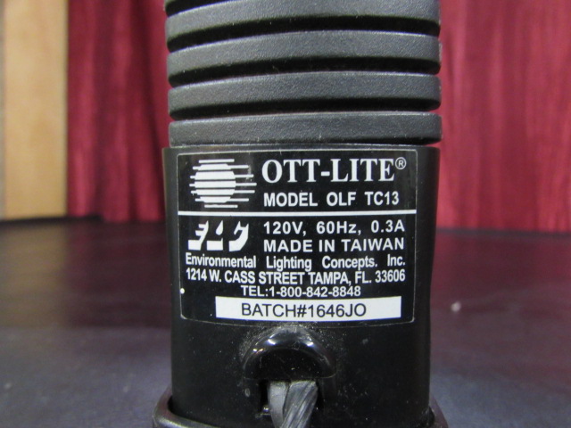 OTT-LITE TrueColor Light