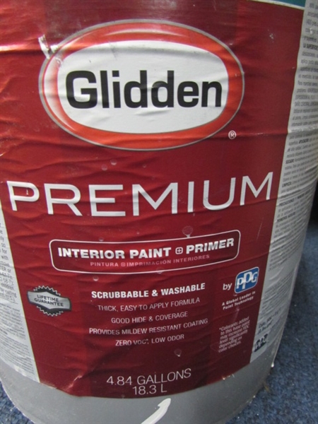 2 5-GALLON BUCKETS OF GLIDDEN PAINT