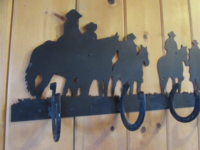 Lot Detail - METAL COWBOYS SILHOUETTE COAT RACK