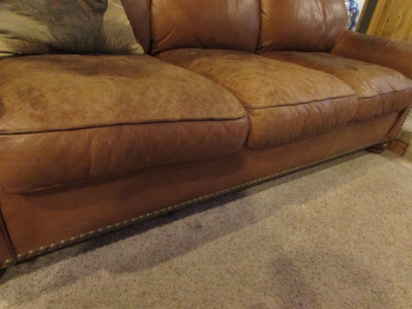 FLEXSTEEL LEATHER COUCH