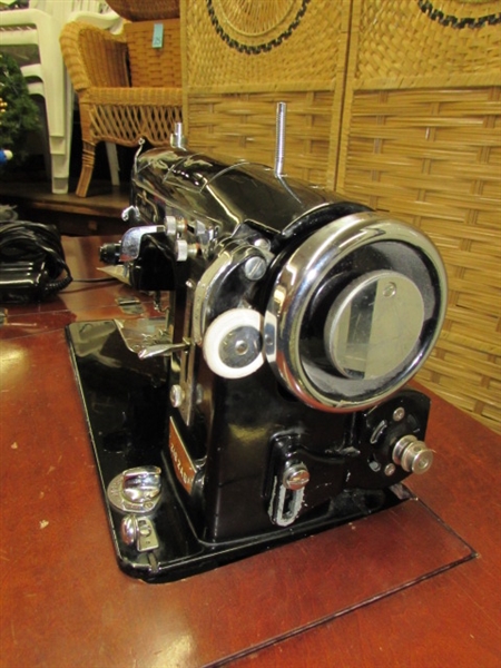 VINTAGE CAPRI SEWING MACHINE WITH CABINET