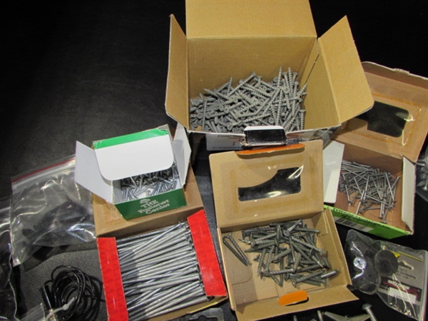 SCREWS/NAILS & FASTENERS