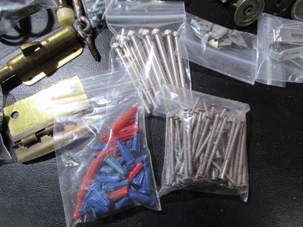 SCREWS/NAILS & FASTENERS