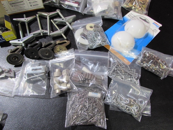 SCREWS/NAILS & FASTENERS