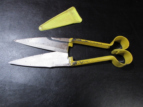 HAND SHEEP SHEARS & HOOF TRIMMERS