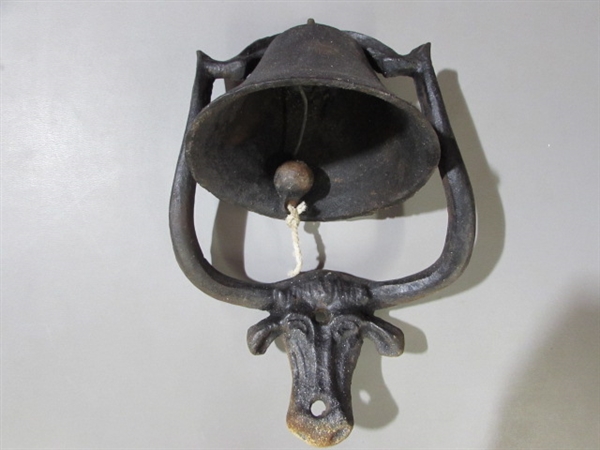 CAST IRON COW DINNER BELL