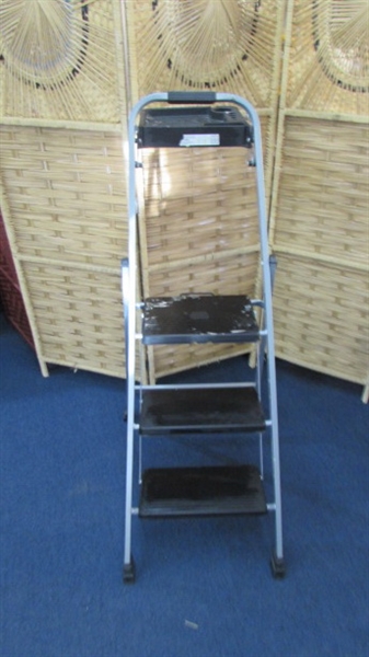 EASY REACH GORILLA LADDER/STEP STOOL