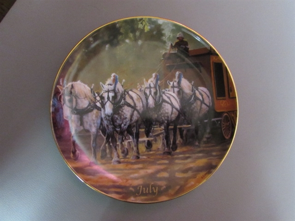 DANBURY MINT HORSES FOR ALL SEASONS PERPETUAL CALENDAR WITH 12 COLLECTIBLE HORSE PLATES