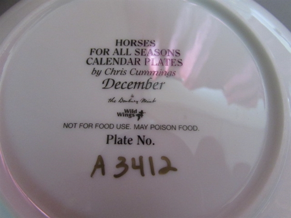 DANBURY MINT HORSES FOR ALL SEASONS PERPETUAL CALENDAR WITH 12 COLLECTIBLE HORSE PLATES