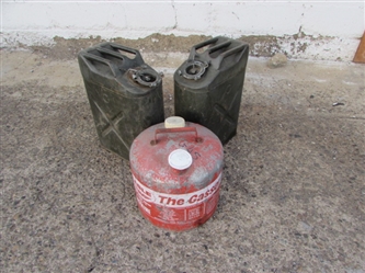 VINTAGE USMC JERRY CANS/GAS CANS