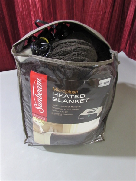 SUNBEAM HEATED BLANKET AND MAXHEAT HEATING PAD