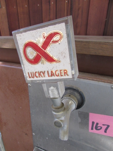 NORTHERN PRODUCTS KEGERATOR & LUCKY LAGER BAR LIGHT