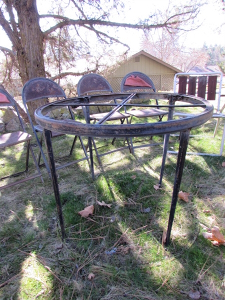 OUTDOOR PATIO/DECK CHAIRS & TABLE FRAME