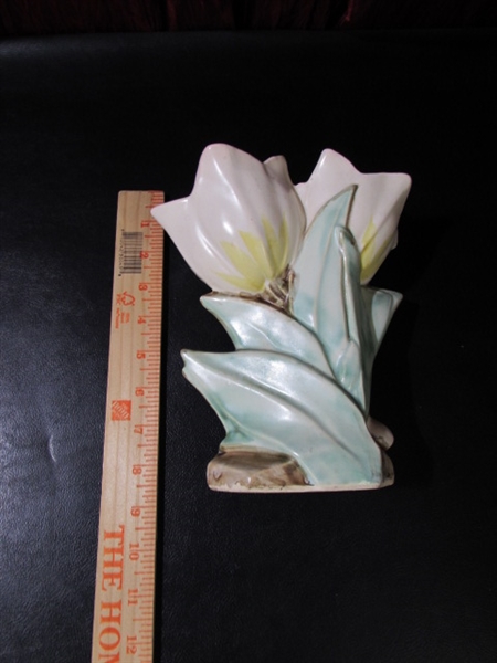 VINTAGE MCCOY DOUBLE TULIP VASE & OTHER DECOR ITEMS