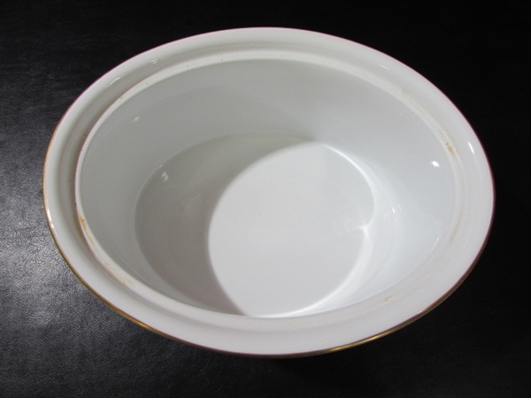 ROYAL WORCESTER FINE PORCELAIN OVENWARE