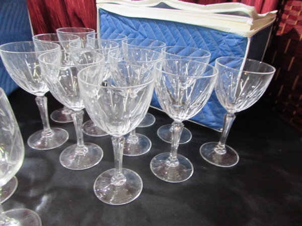 CRYSTAL & GLASS STEMWARE