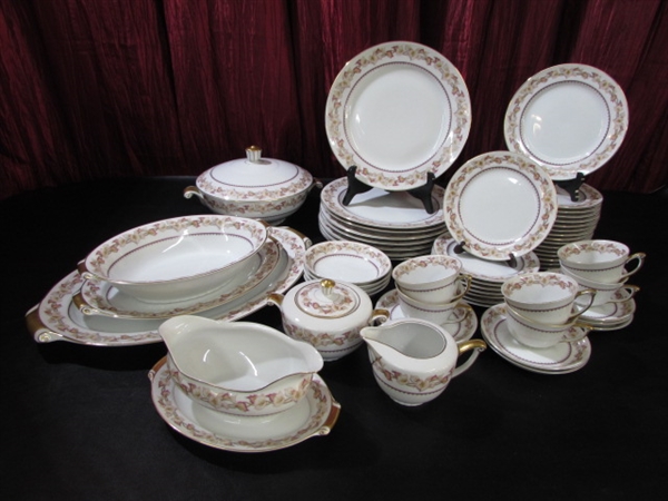 OCCUPIED JAPAN HARTFORD NARUMI CHINA DINNERWARE SET