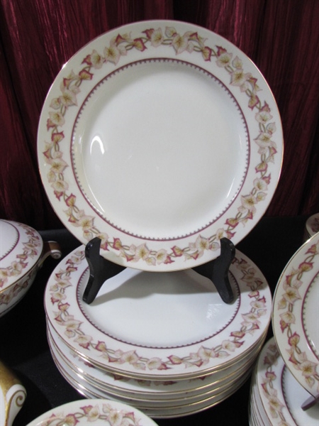 OCCUPIED JAPAN HARTFORD NARUMI CHINA DINNERWARE SET