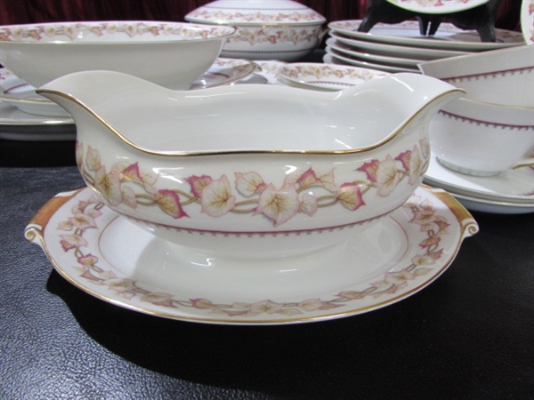 OCCUPIED JAPAN HARTFORD NARUMI CHINA DINNERWARE SET