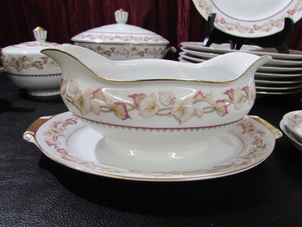 OCCUPIED JAPAN HARTFORD NARUMI CHINA DINNERWARE SET