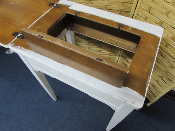 WOOD SEWING MACHINE CABINET