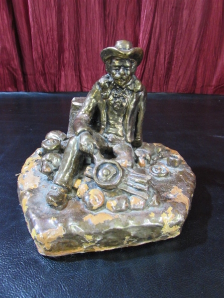 METAL SCULPTURE & CERAMIC MINER