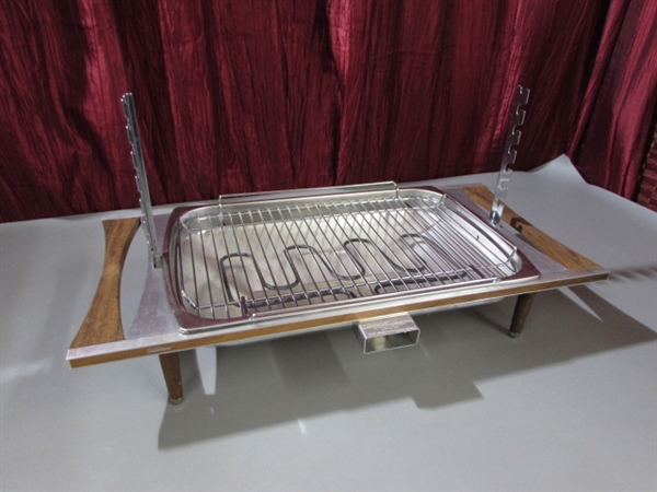 VINTAGE WARDS ELECTRIC BROILER