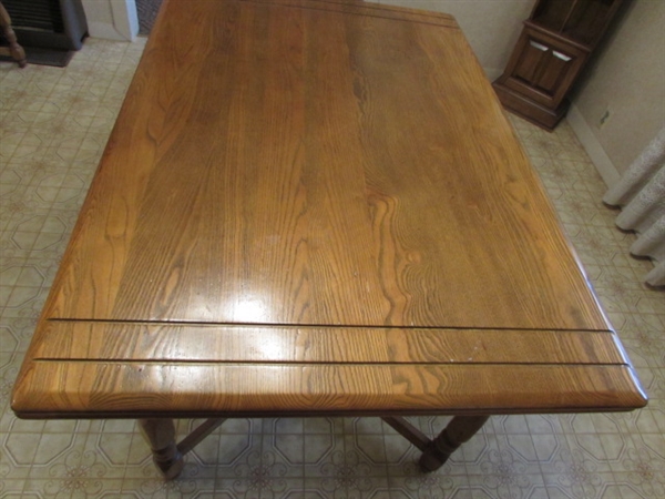VTG ALAMO OAK DINING ROOM TABLE *LOCATED OFF-SITE #2*