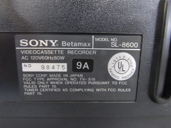 VINTAGE SONY BETAMAX VIDEO CASSETTE RECORDER