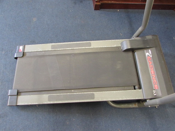 WESLO CADENCE DL3 TREADMILL