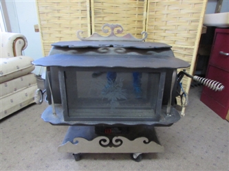 WOOD STOVE WITH CHROME ACCENTS
