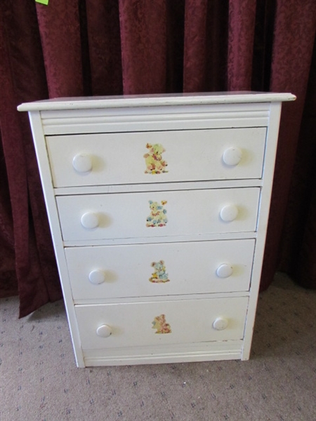 ANTIQUE CHILDS DRESSER