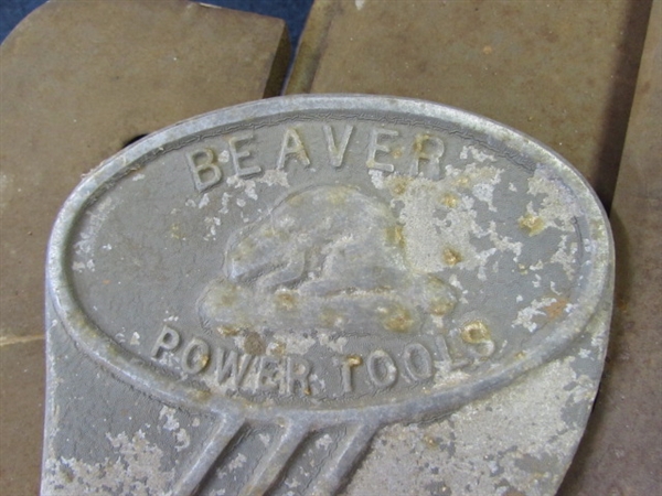 VINTAGE BEAVER PLANER