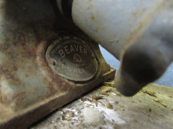 VINTAGE BEAVER PLANER