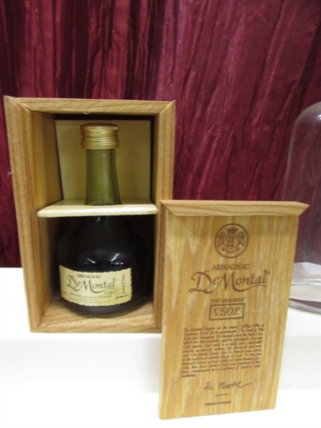 VINTAGE COLLECTIBLE LIQUOR BOTTLES & MORE