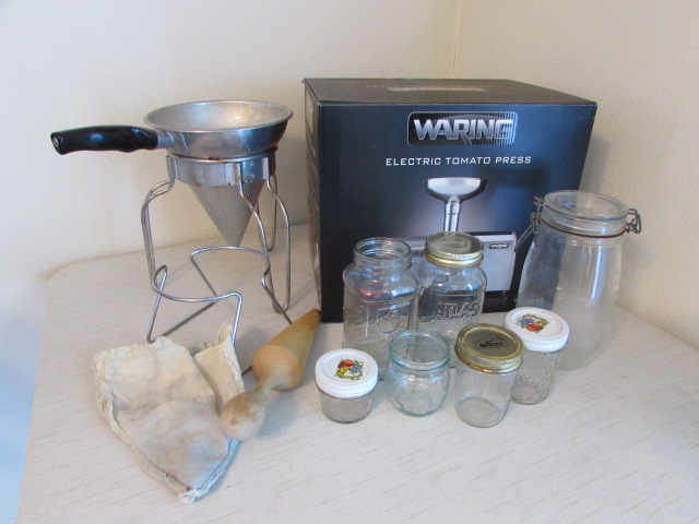 Waring Tomato Press  Pickling crock, Cookware and bakeware, Cooking