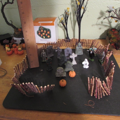 DEPT 56 HALLOWEEN VILLAGE COLLECTION