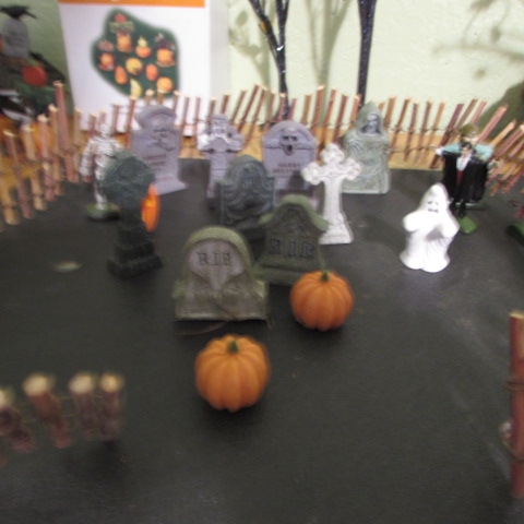 DEPT 56 HALLOWEEN VILLAGE COLLECTION