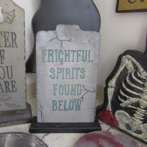 HALLOWEEN HEADSTONES & A WITCH FOR THE YARD
