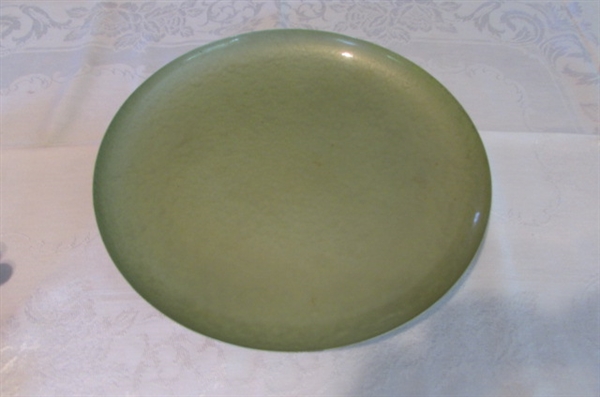 METAL FOOTED BOWLS AND TRAYS