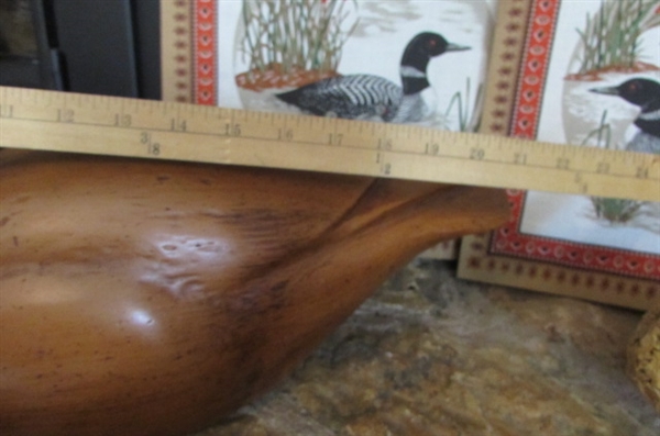 LARGE CARVED WOOD DUCK